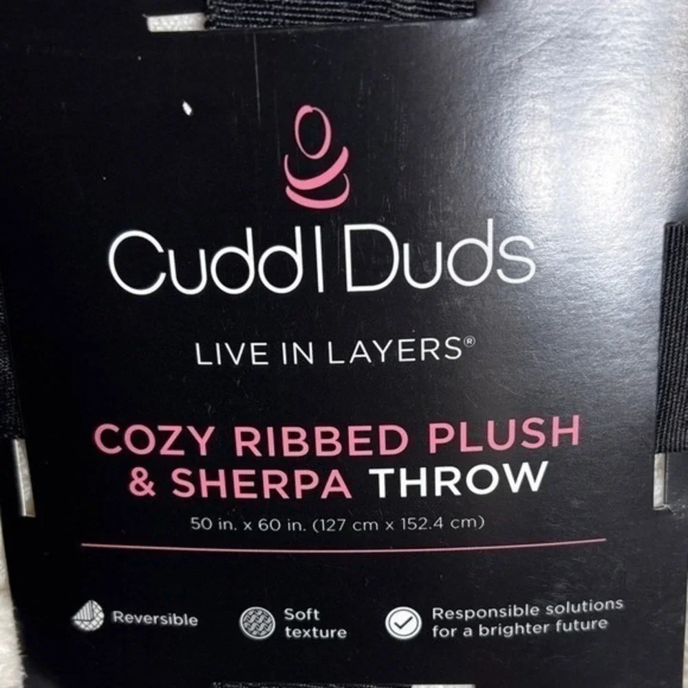 His & Her Cuddl Duds Cozy Plush Sherpa Throw Blanket: Gray & Ivory 50